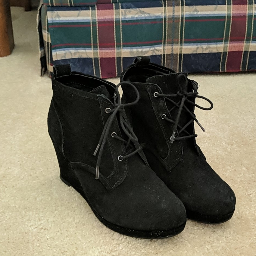 Dolce Vita Ankle Booties